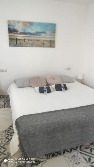 Precioso Apartamento Con A/A En Ruzafa Con Terracita Privada Y Acceso A Un Jardin, Para 2-3 Personas 瓦伦西亚 外观 照片