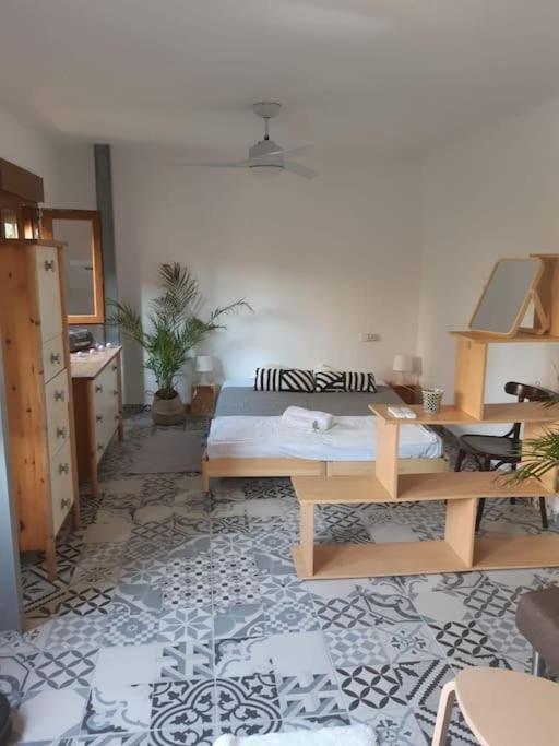Precioso Apartamento Con A/A En Ruzafa Con Terracita Privada Y Acceso A Un Jardin, Para 2-3 Personas 瓦伦西亚 外观 照片
