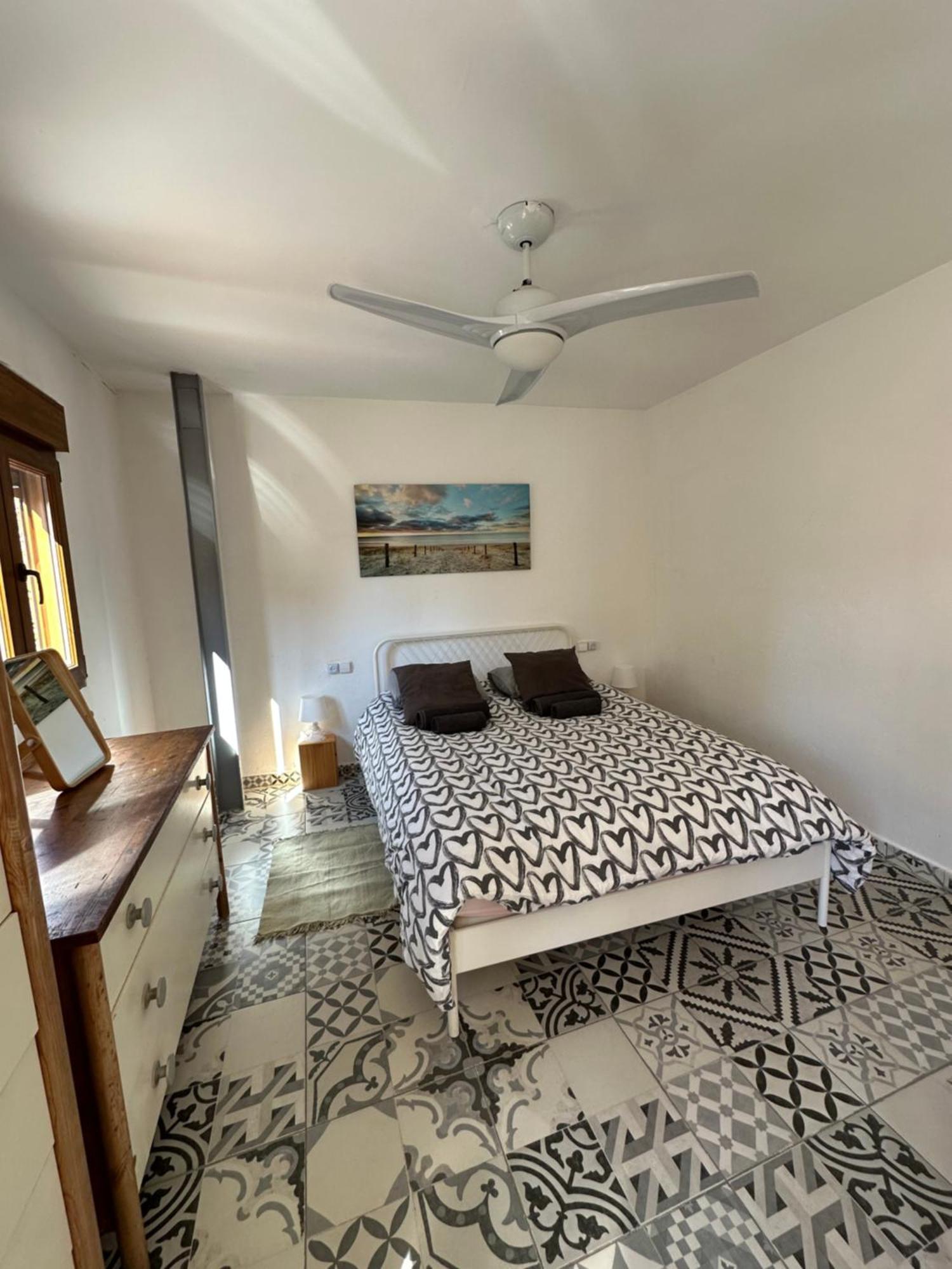 Precioso Apartamento Con A/A En Ruzafa Con Terracita Privada Y Acceso A Un Jardin, Para 2-3 Personas 瓦伦西亚 外观 照片