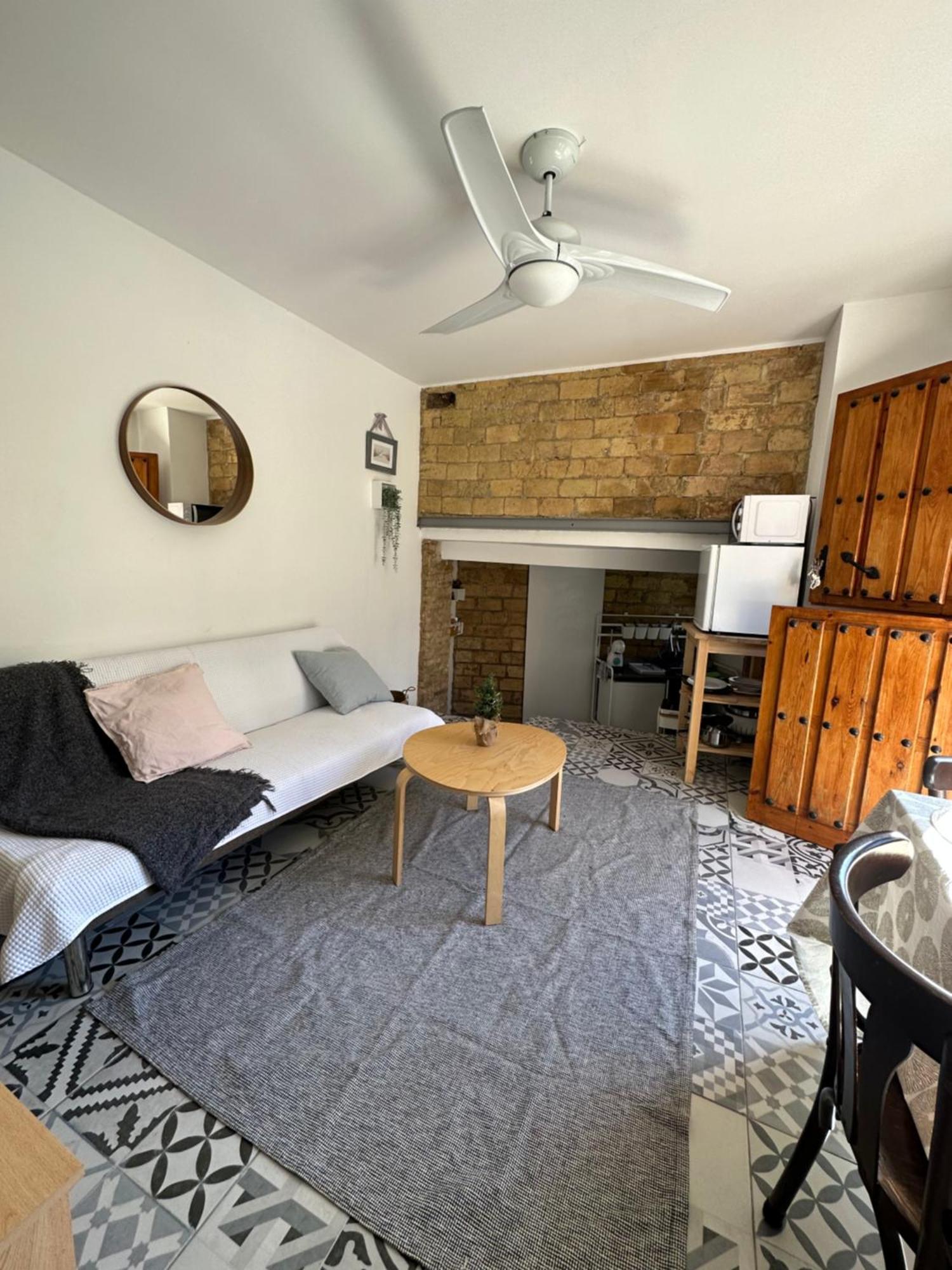 Precioso Apartamento Con A/A En Ruzafa Con Terracita Privada Y Acceso A Un Jardin, Para 2-3 Personas 瓦伦西亚 外观 照片